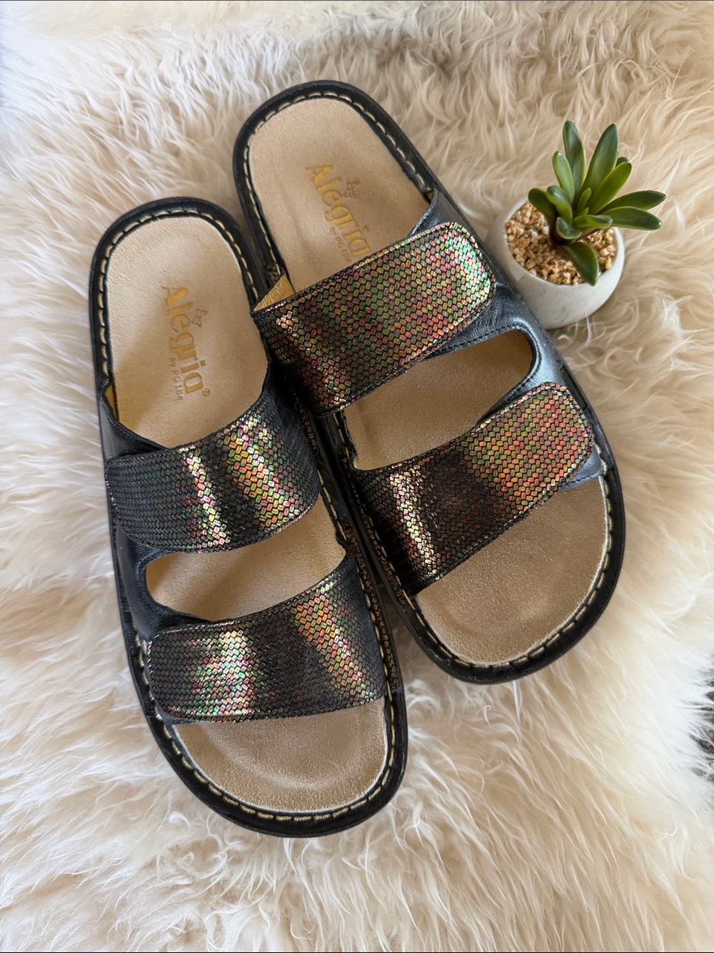 ALEGRIA Camille Metallic Adjustable Slides SANDALS 1.5”Heel Concave Heelbed NWOT - Picture 2 of 7